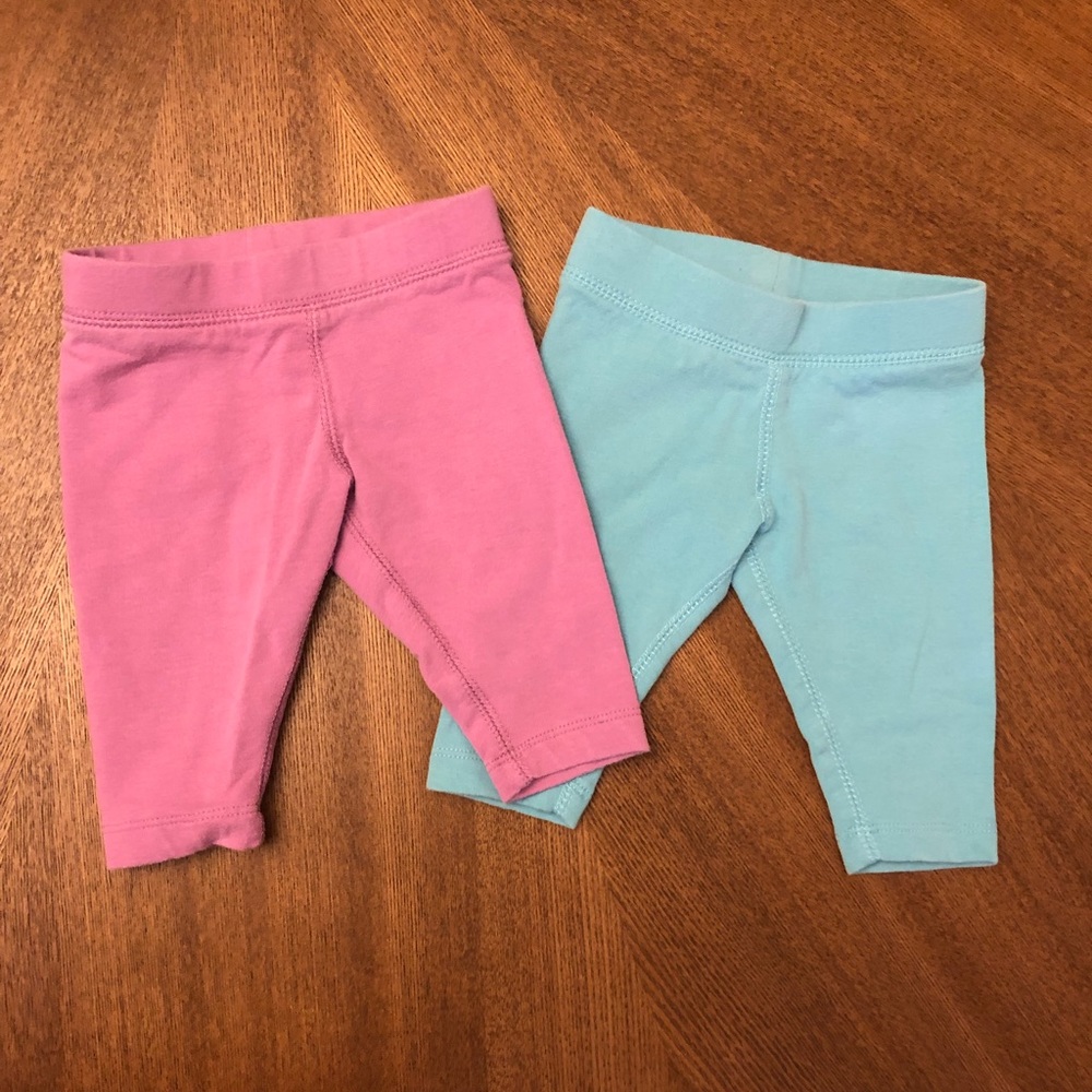 2 pair of baby leggings from Primary